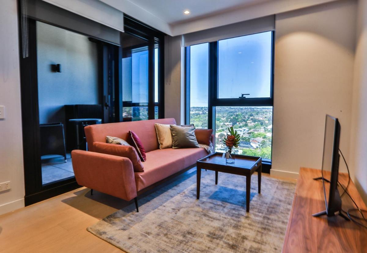 Box Hill Central Sky One Apartment - Housity
