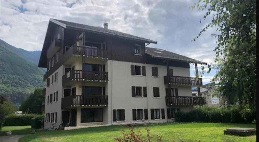 Suitetrails - Charmant Duplex T3 avec Balcon - Halle Olympique