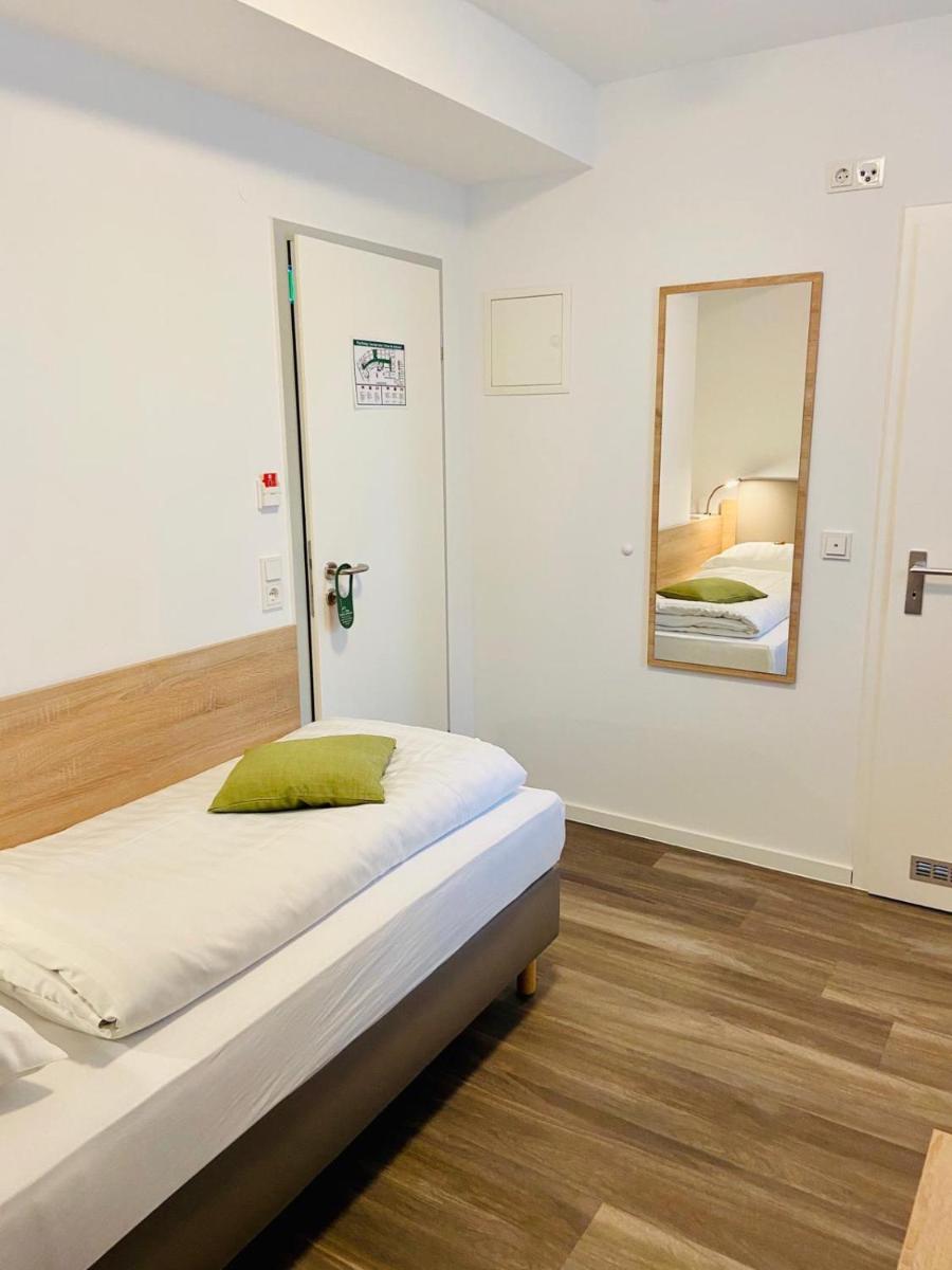 Köln 2020 - Housity