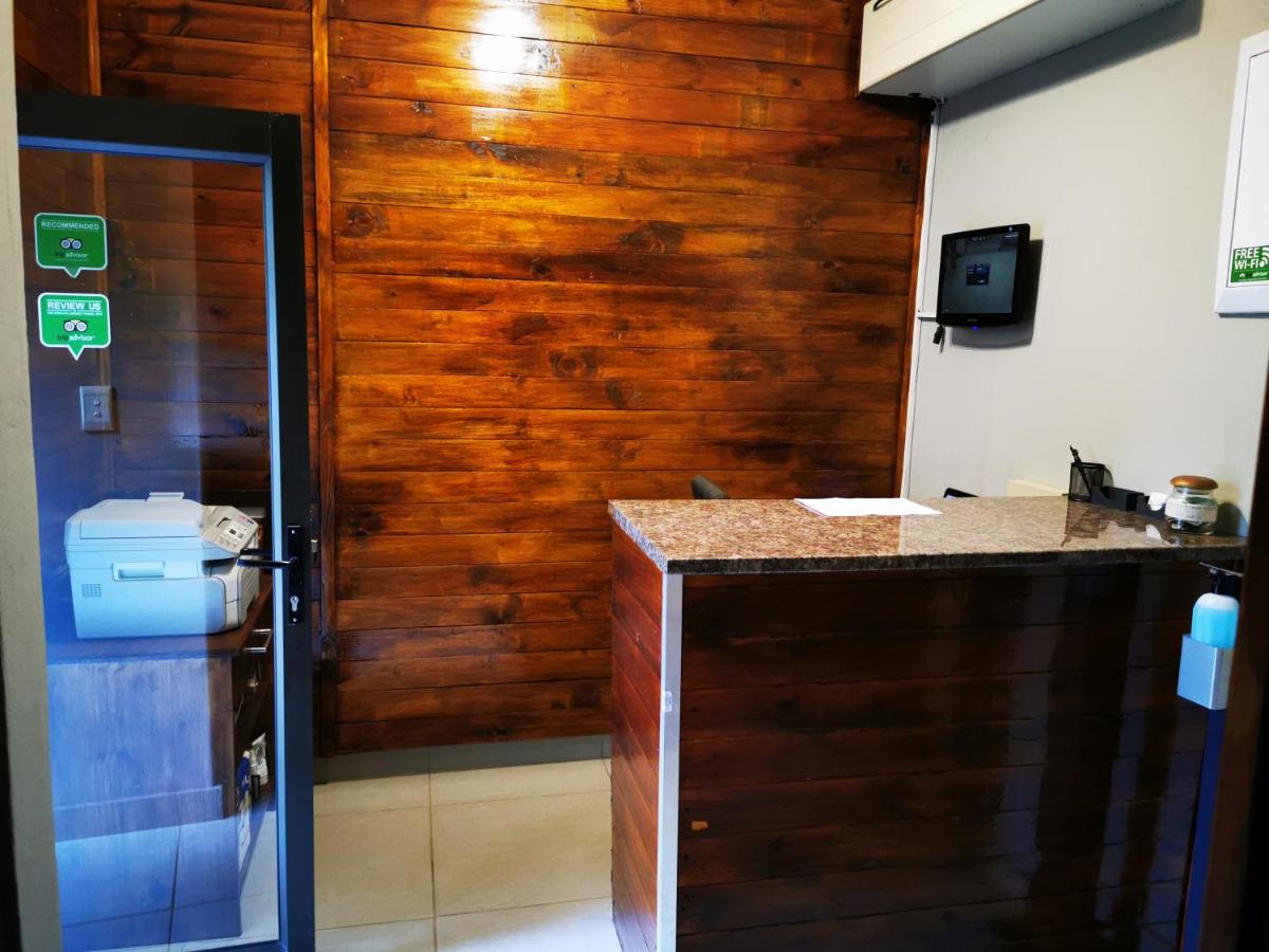 Aerotropolis Guest Lodge - Housity