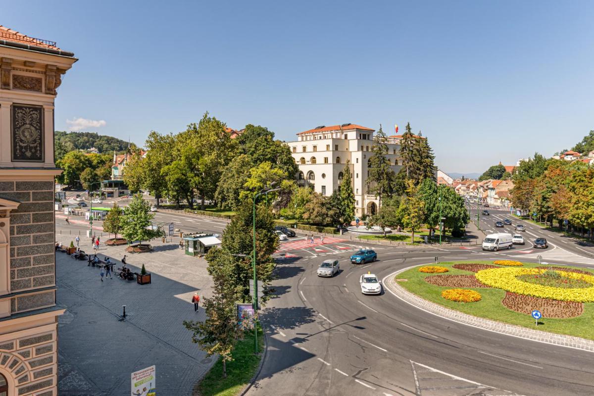 Palazzo Brașov - Housity