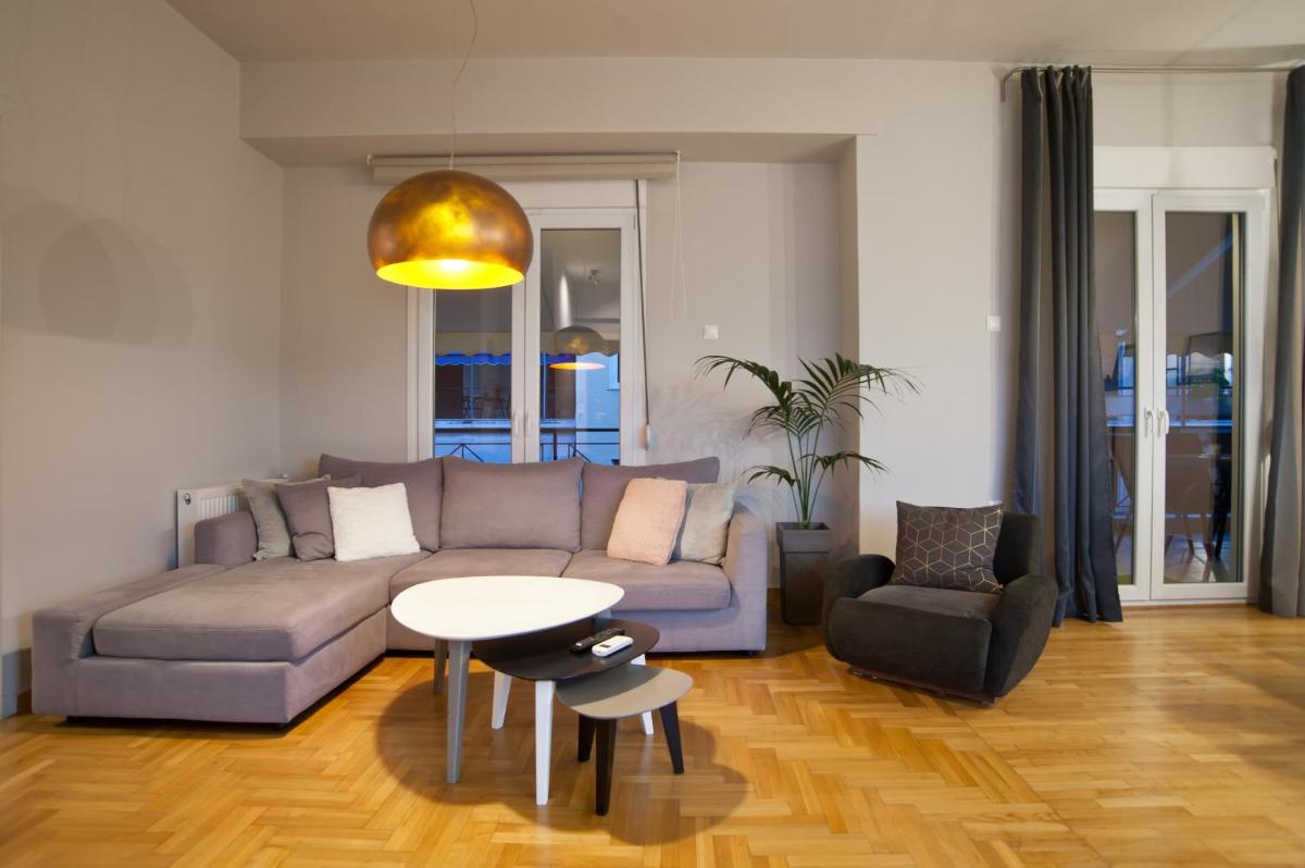 Acropolis View Penthouse N - Housity