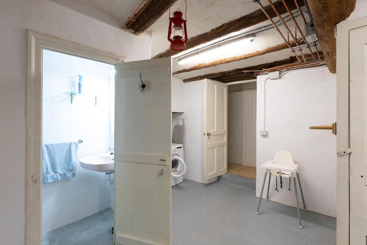 Cirjuana, casa en el centro con agradable jardín y barbacoa BY PIRINEOS 360 - Housity