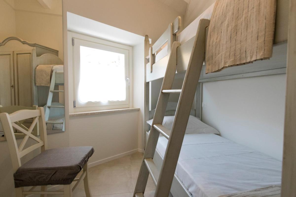 Marinelli Apartments - La Madonnina - Housity