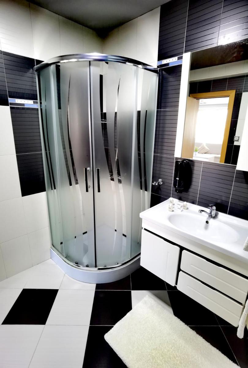 Hotel Acktion - Hizvo