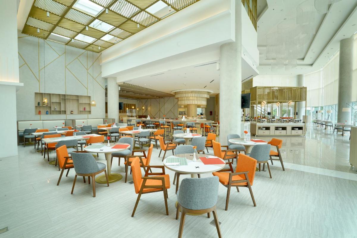Suitetrails - Harris Suites Puri Mansion