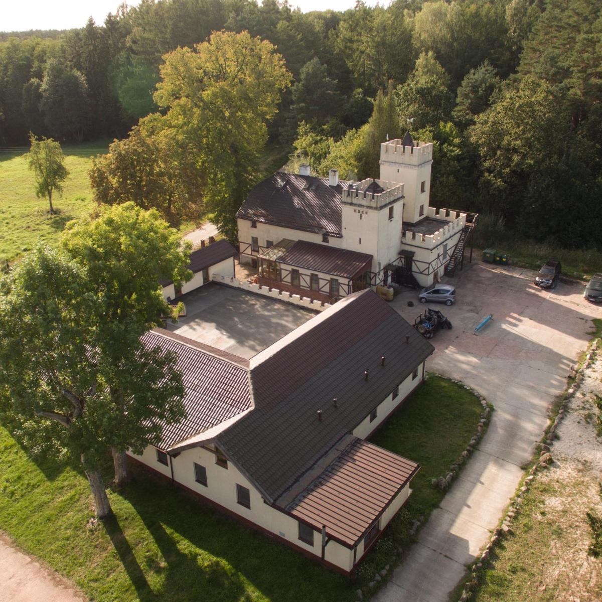 Twierdza Dwie Wieże - Housity