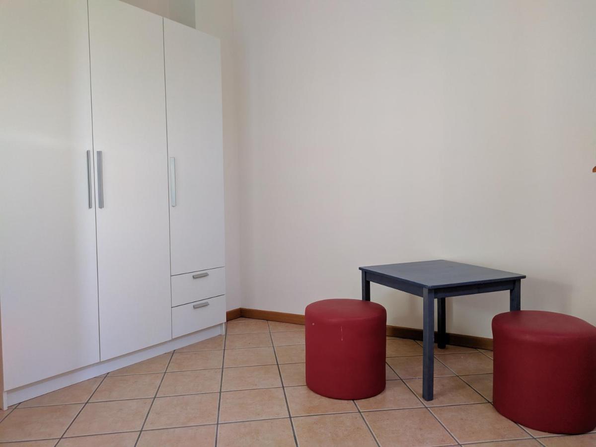 Residenza nuova sul lago, comfort e design, garage e posto auto - Housity