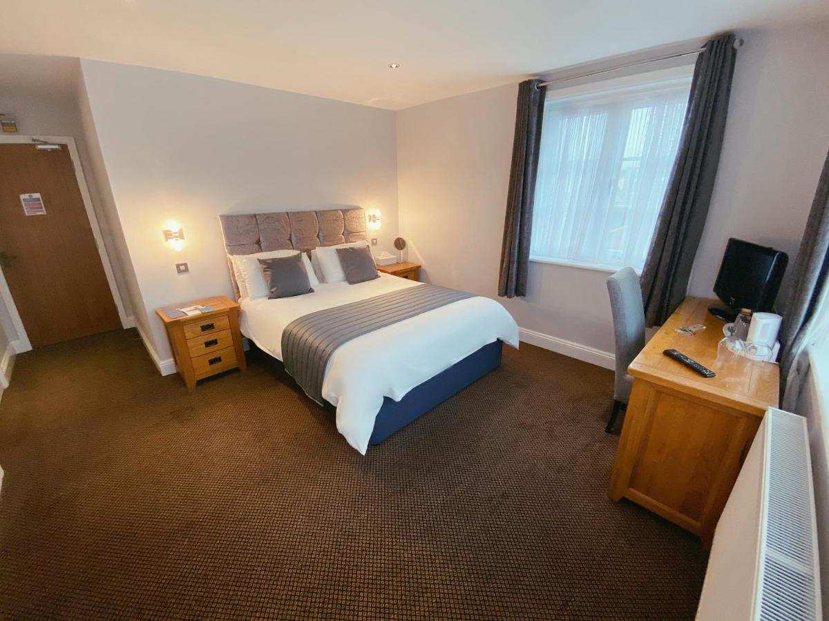 Newtown House Hotel - Housity