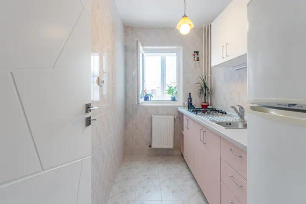 Cosy & Chic Studio close by Victoria Square - Housity