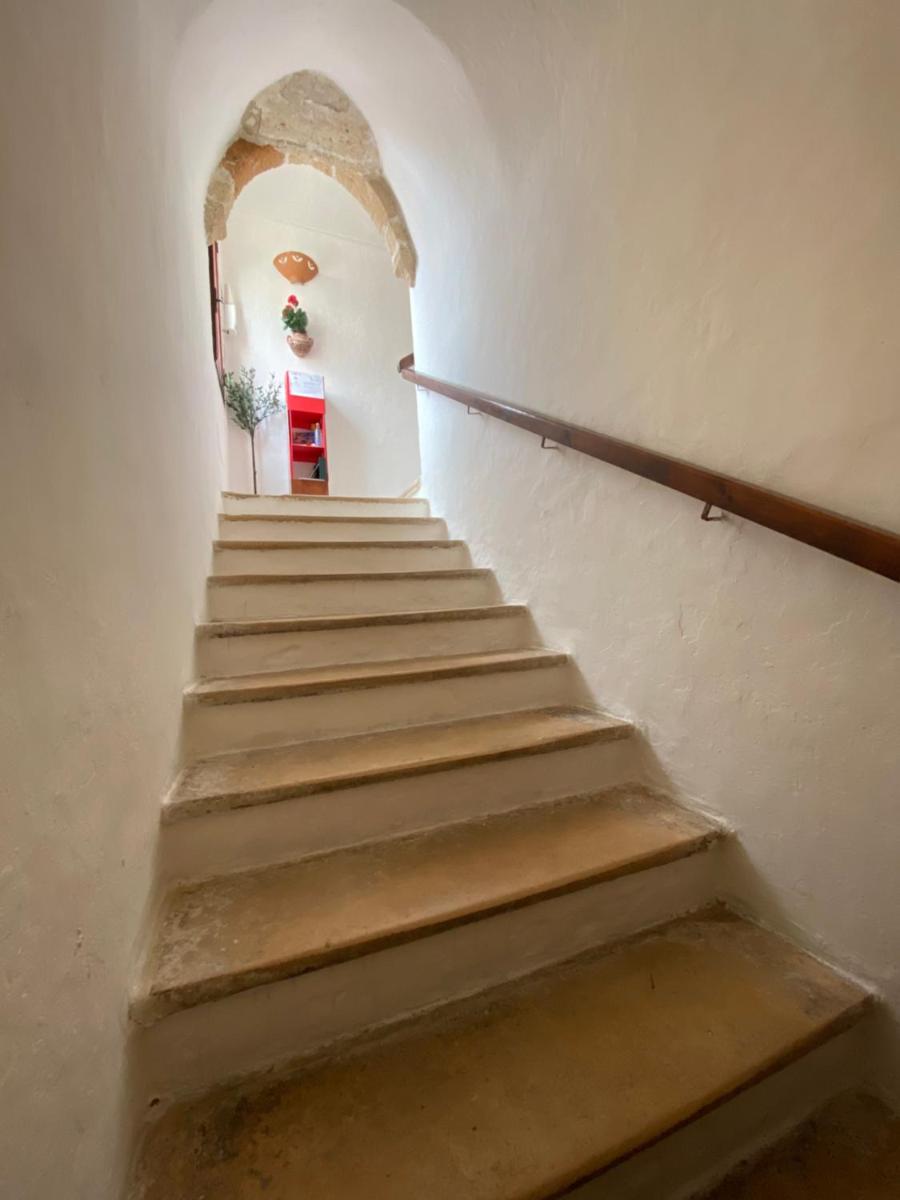 Apulia '800 - Housity