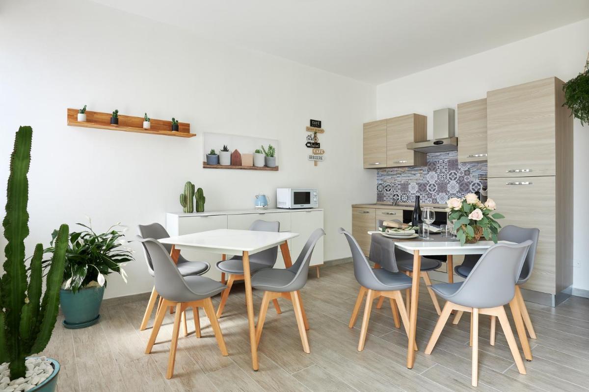 Camere Santa Rita - Housity