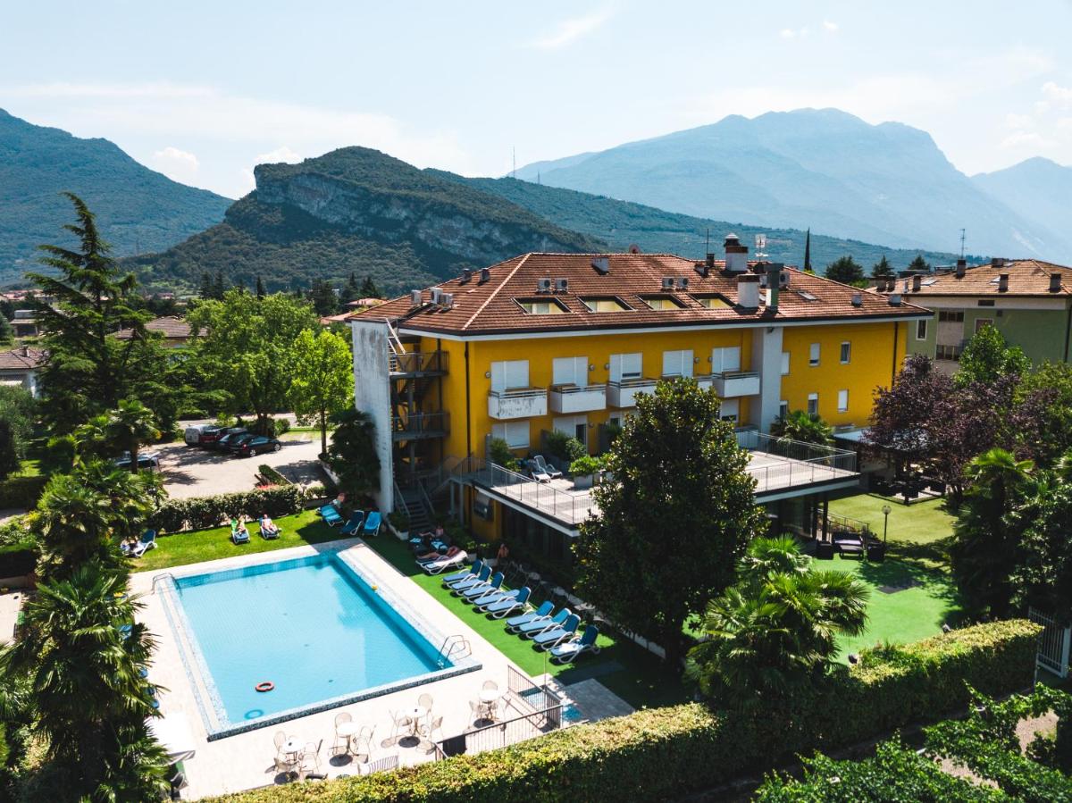 Hotel Campagnola - Housity