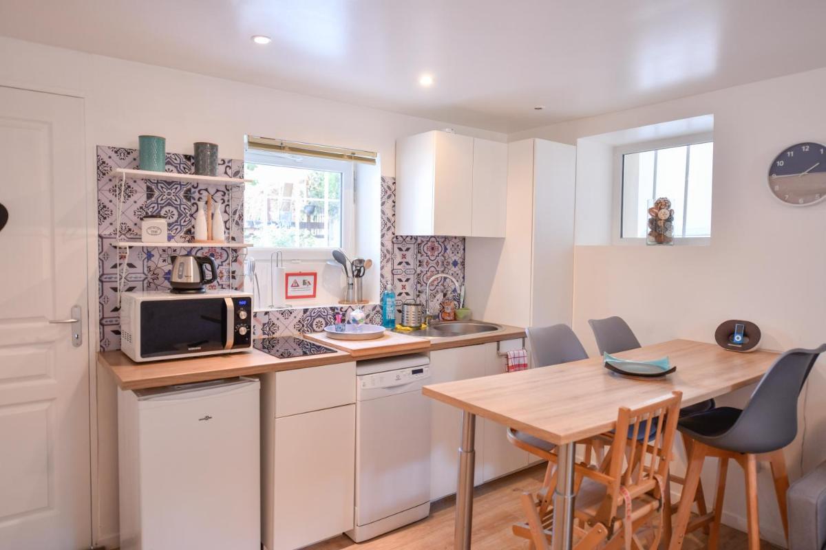 2 pièces indépendant dans maison familiale - One bedroom apartment - Family friendly - Housity