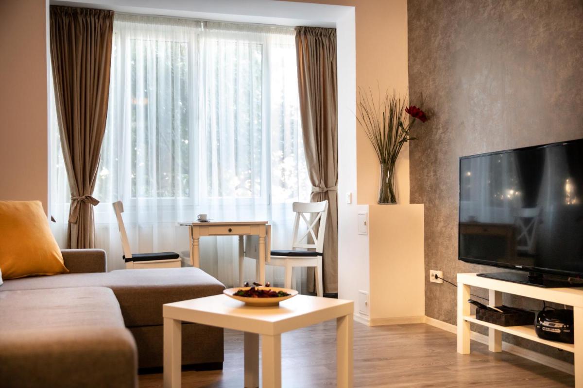 Aquarium Apartment Grivita - Housity