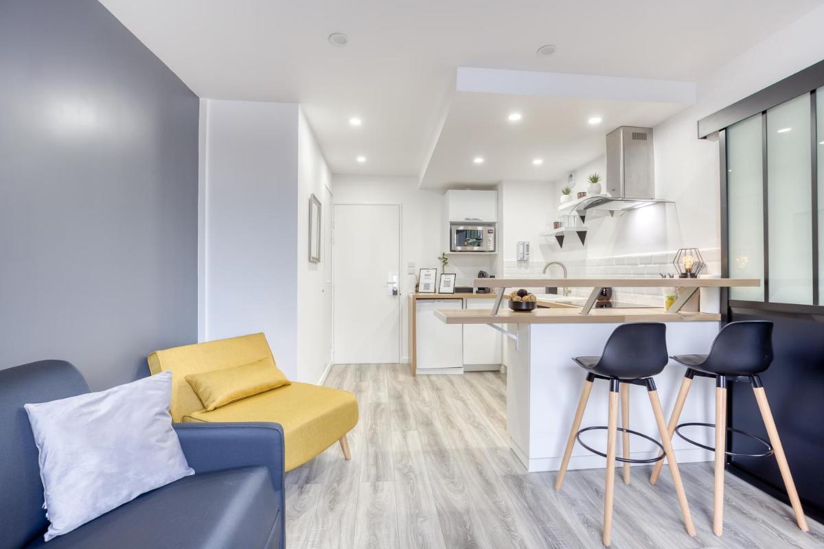 J-Mo Home - Magny - Moderne et chaleureux - Housity
