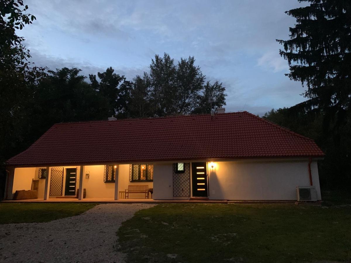 Luxury Cottage by Little Danube - Pista & Magduska - Housity