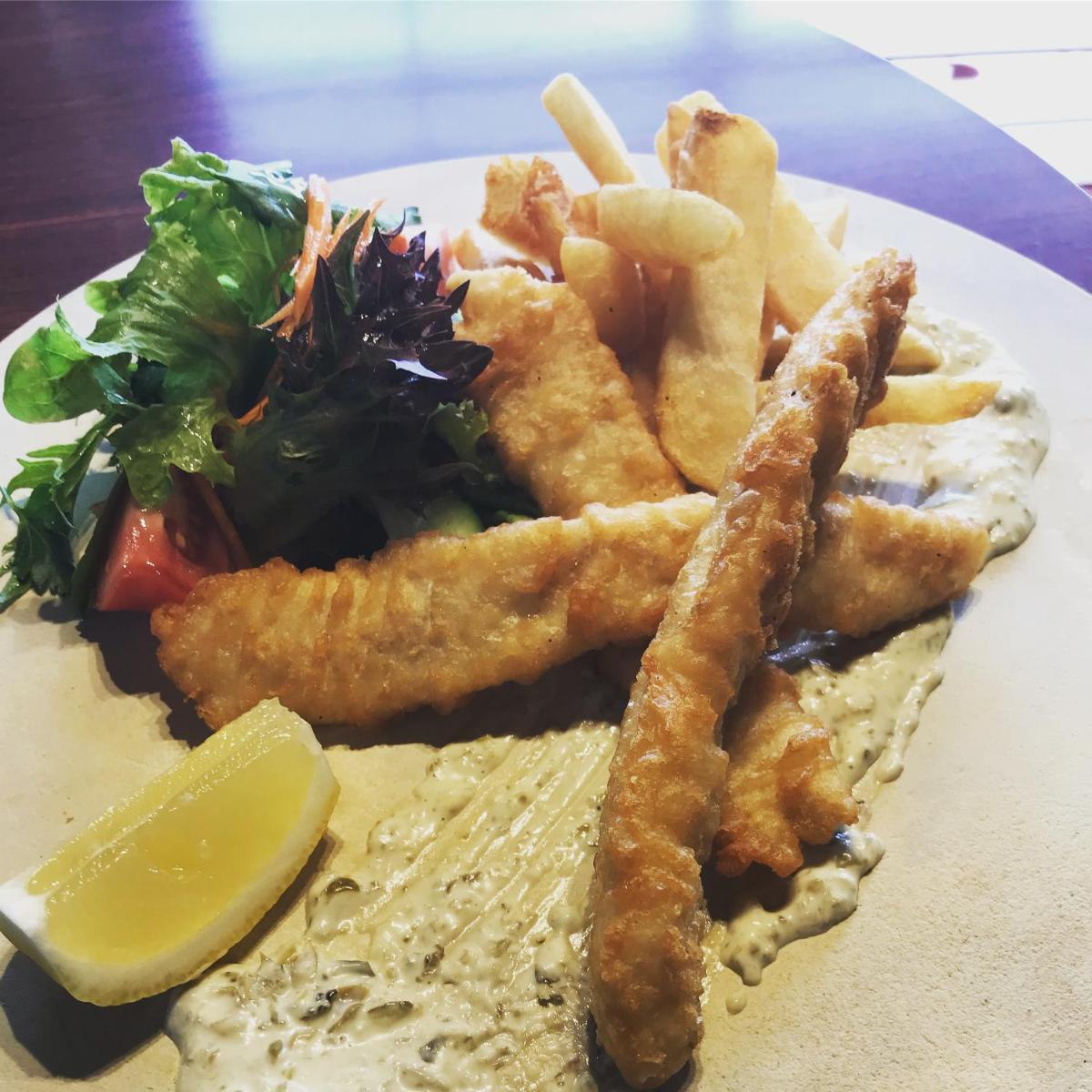 Guiding Star Motel & Hotel - Housity