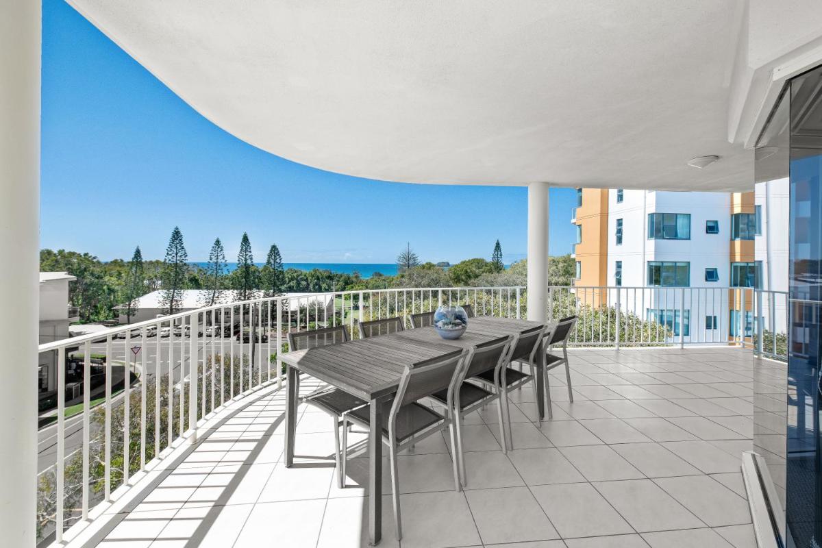 Ocean View 3 bedroom Apartment - Housity