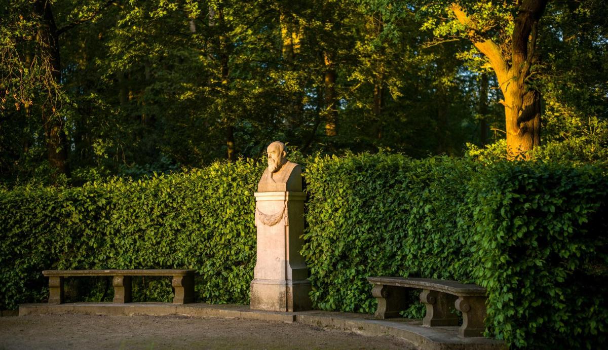 Ein Garten an der Unterkunft Parkhotel Bremen – ein Mitglied der Hommage Luxury Hotels Collection
