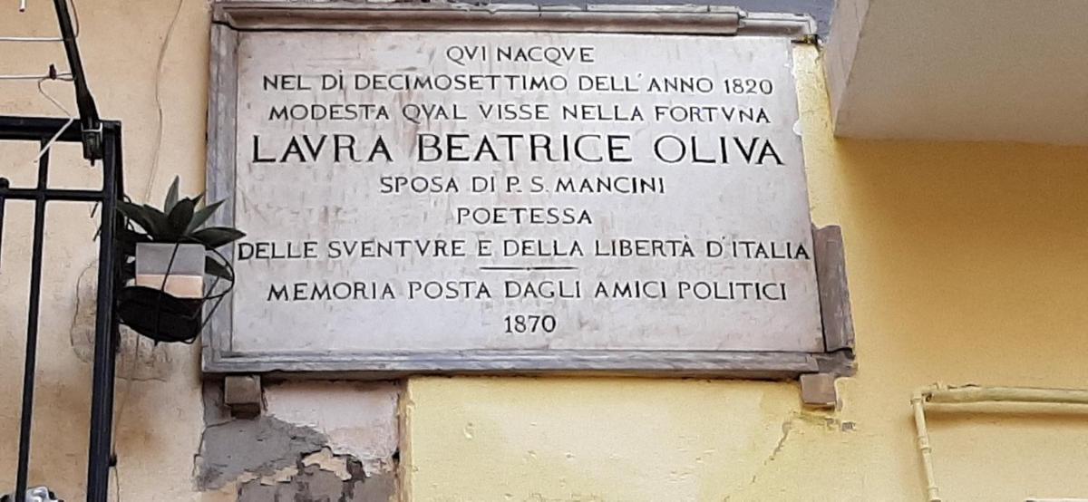 Casa Laura Oliva Mancini - Housity