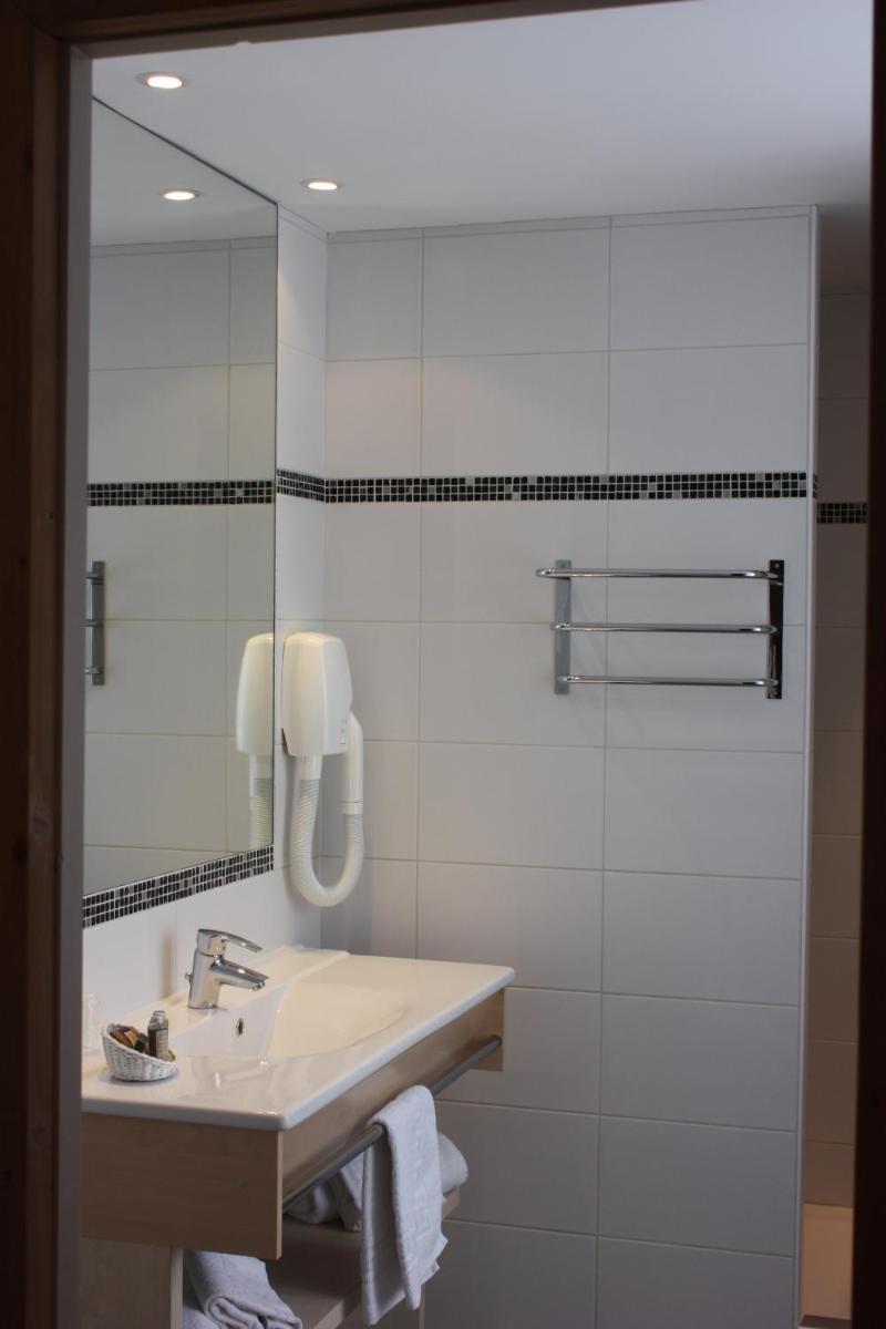 Salle de bains dans l'établissement Hotel le Chalet