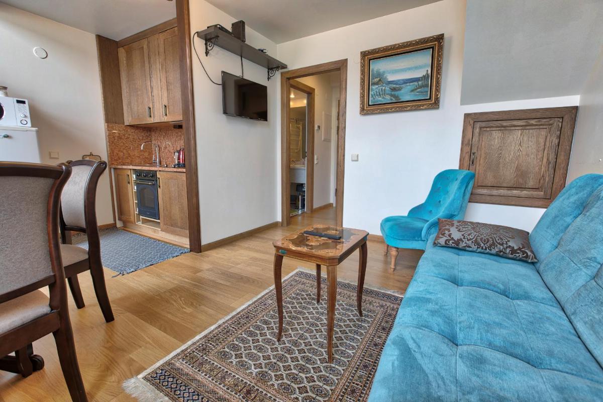 Daily Apartments - Antique style loft - Housity