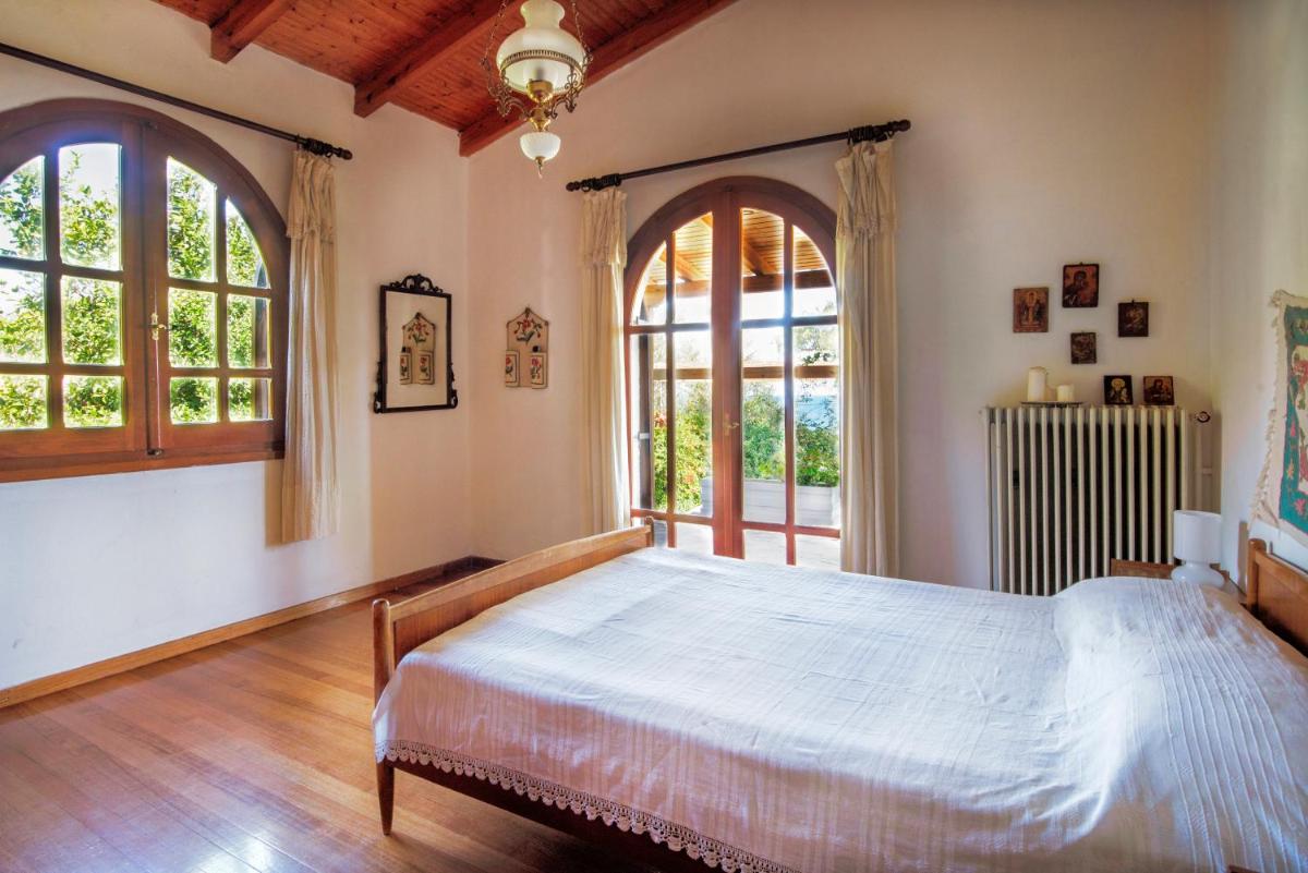 Beekeeper's house - Housity