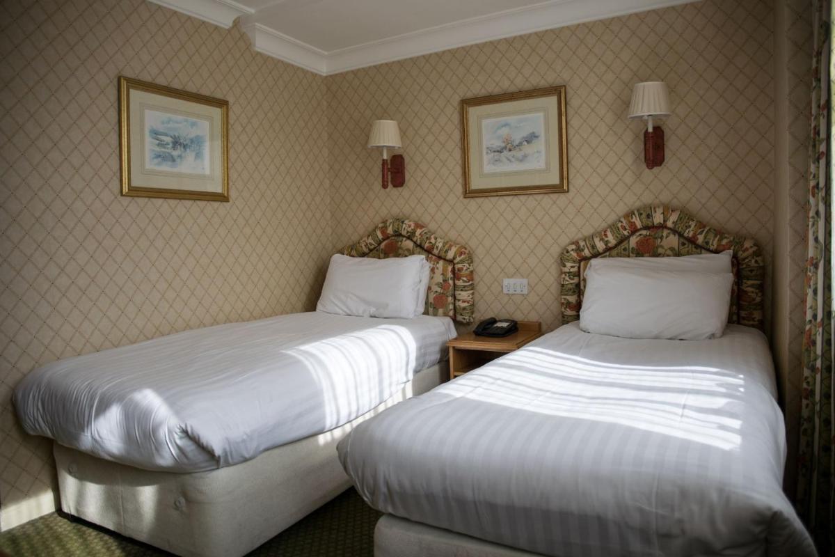 Crown & Mitre Hotel - Housity