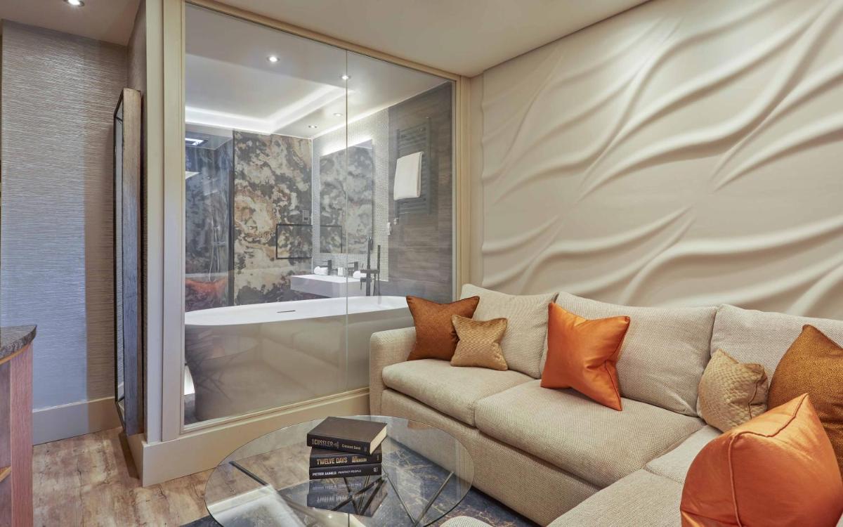 Lion Quays Resort - Housity