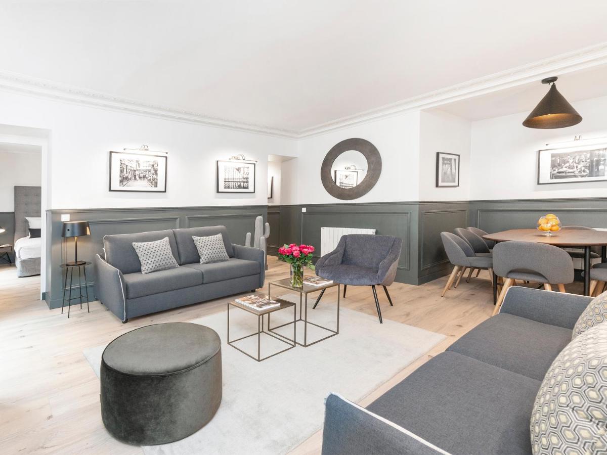 LivinParis - Luxury AC 3 Bedrooms Le Louvre III - Hizvo