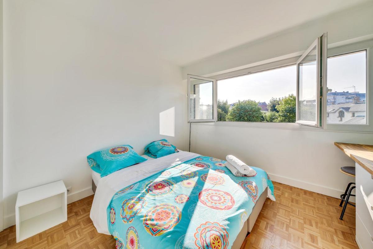 Chic apart Versailles Castle - Housity