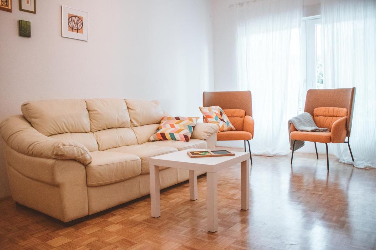 Entoli Apartment - Housity