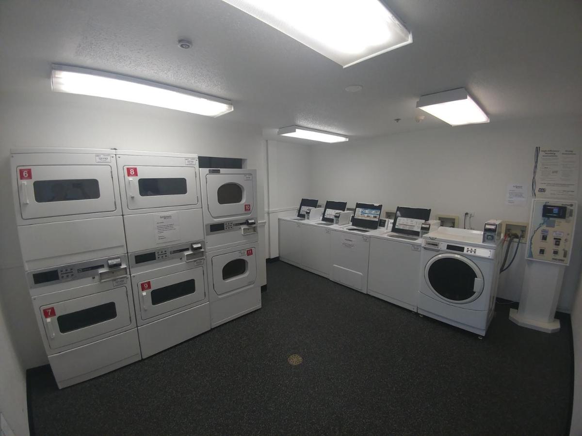InTown Suites Extended Stay Chicago IL - Downers Grove - Housity