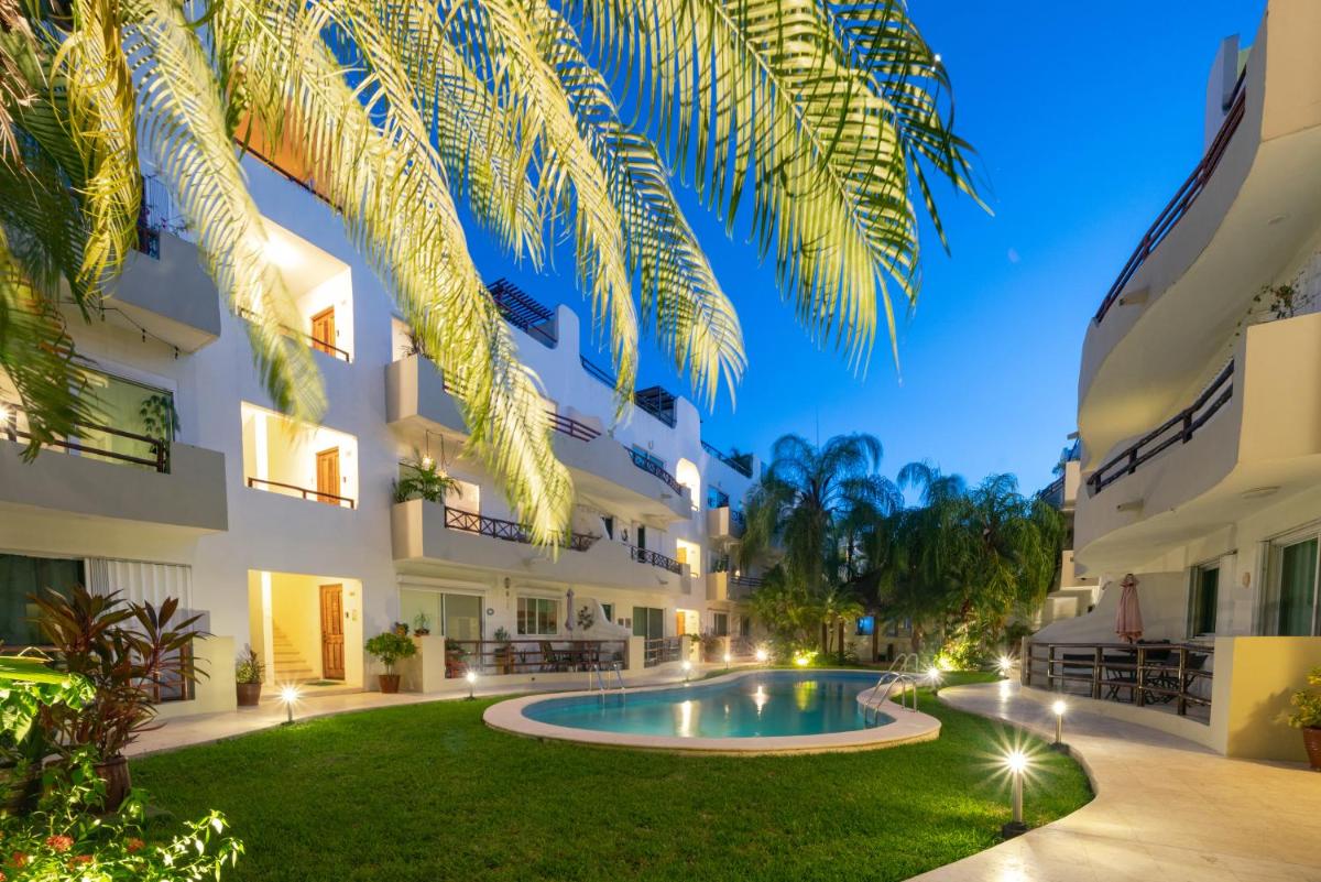 Penthouse Jazmin - Downtown Playa del Carmen - At Margaritas II Condos - Housity