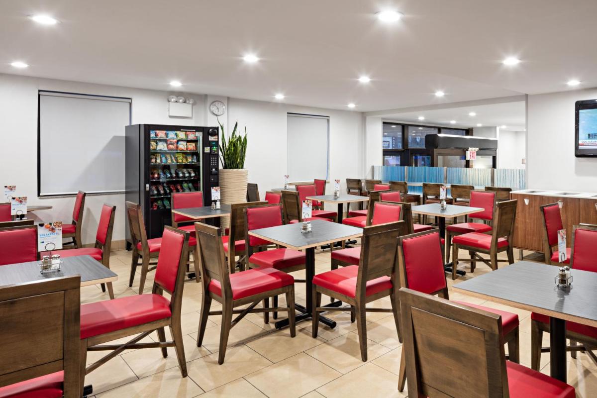 Holiday Inn Express Brooklyn, an IHG Hotel - Housity