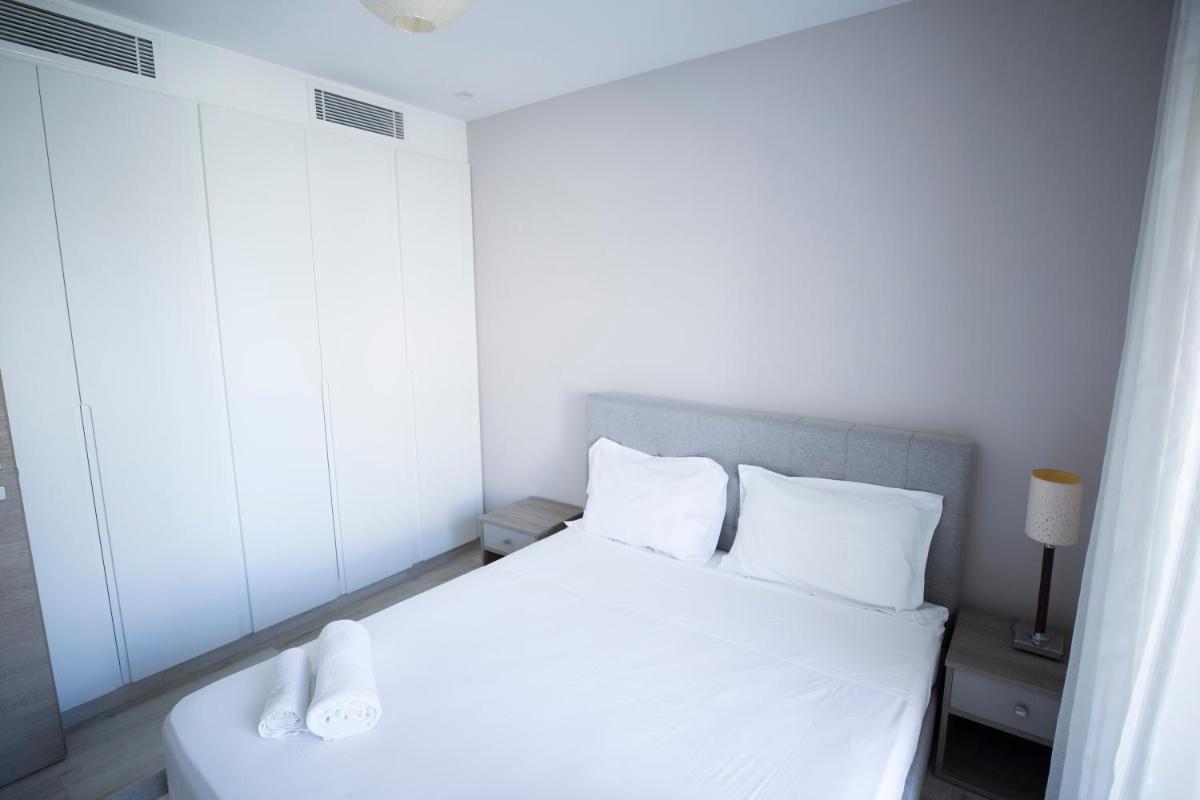 Suitetrails - C13 Residence Malaga Cosy and spacious 1bd in La Marsa