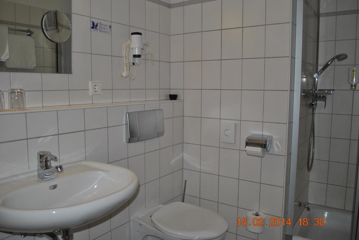 Heidehotel Lubast - Housity