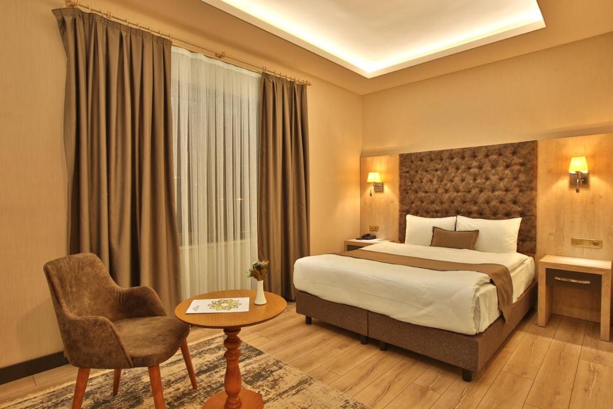 Suitetrails - MESOPOTAMIA GARDEN HOTEL