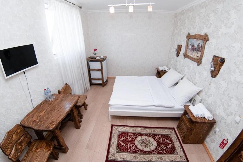 Hotel Aristokrat - Housity