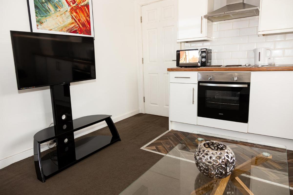 Alexander Apartments Roker - Housity