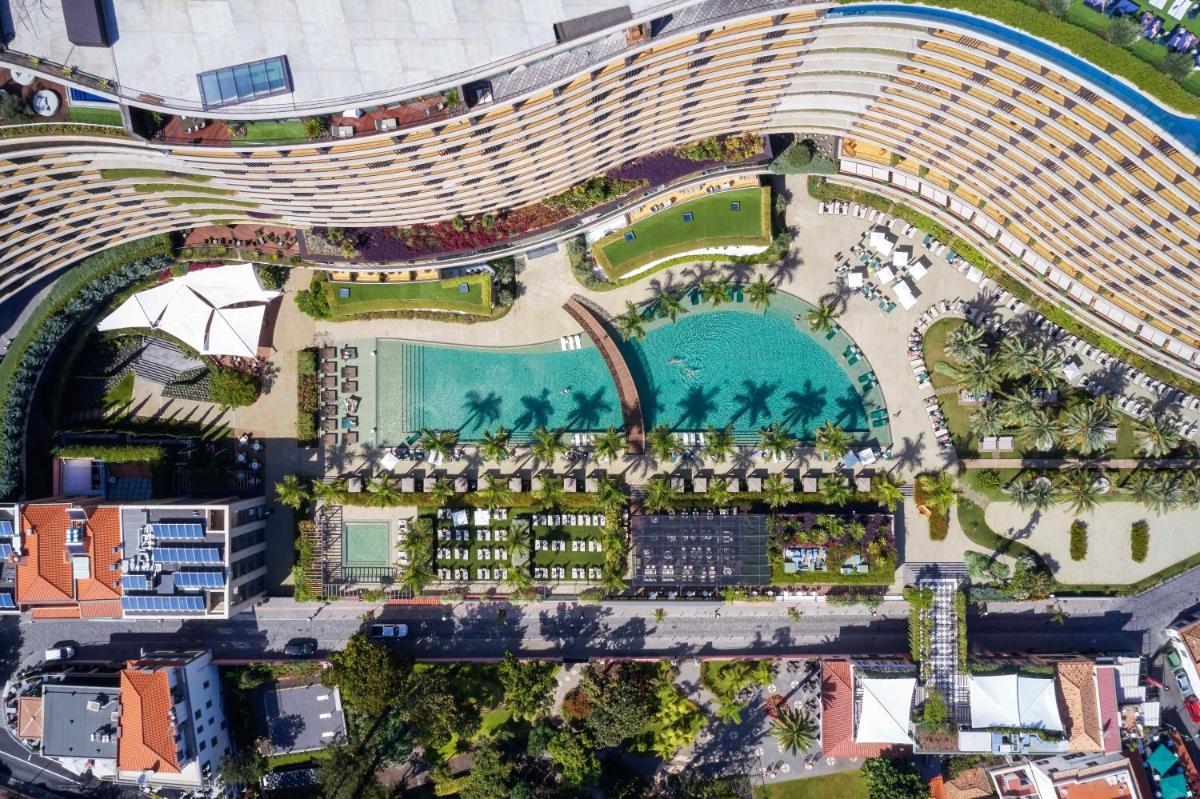 A piscina em ou perto de Savoy Palace - The Leading Hotels of the World - Savoy Signature