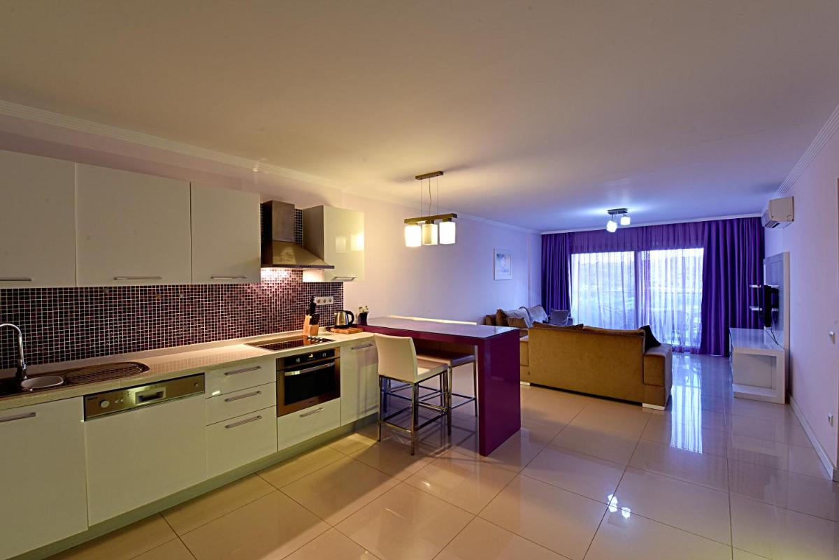 Royal Palm Residence - Housity