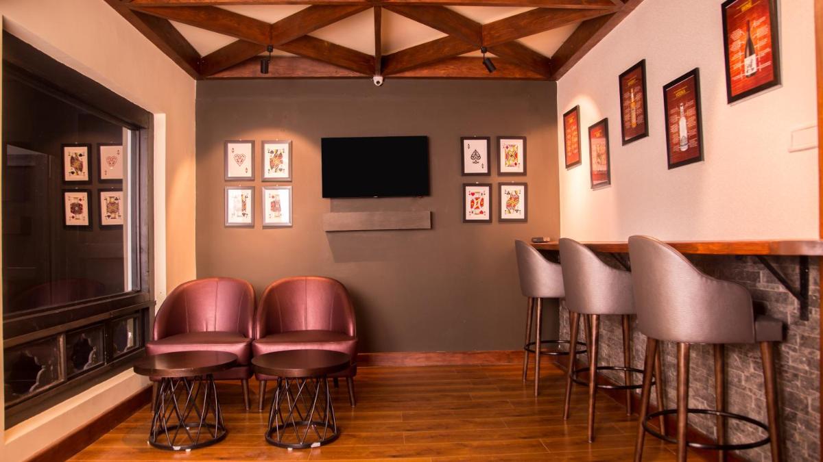 Lemon Tree Hotel, Thimphu - Housity
