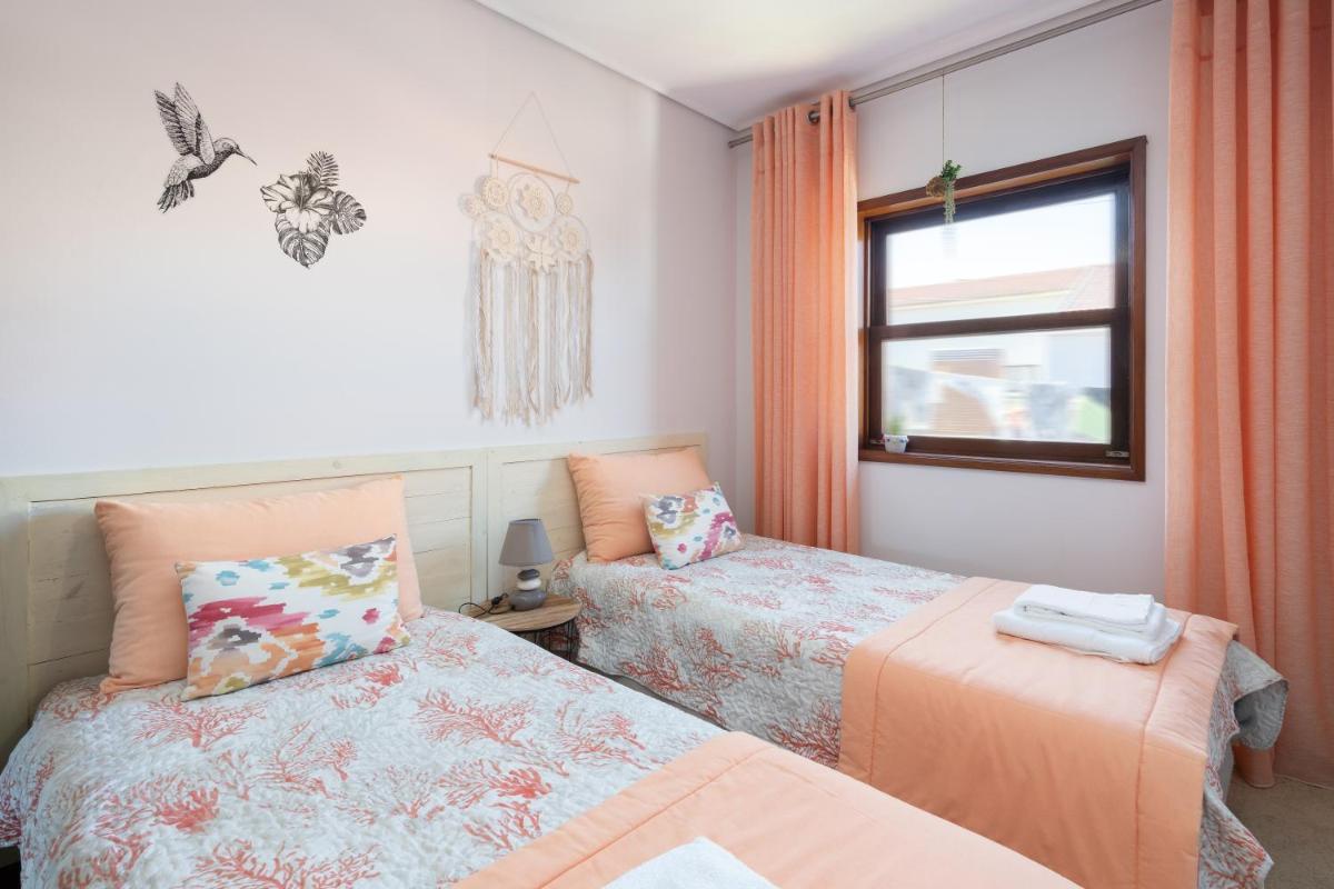 Beach Shell House - Housity