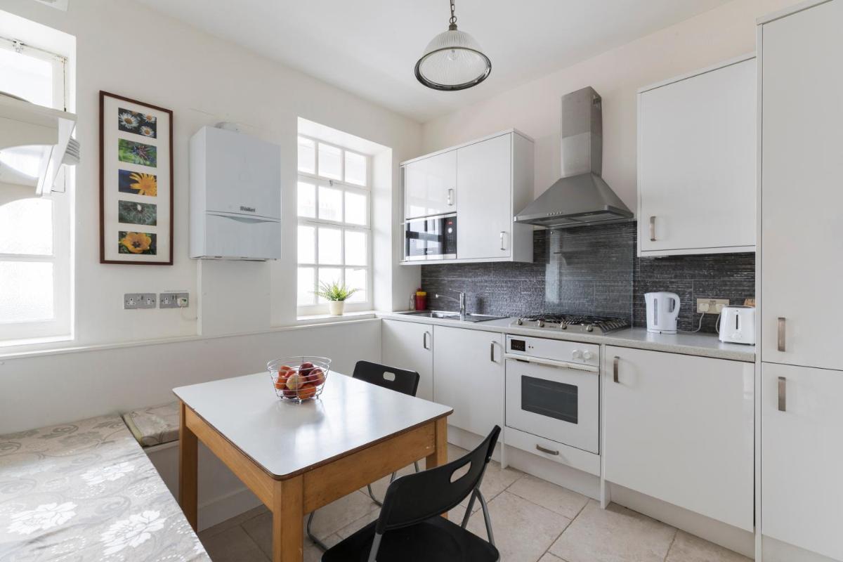 2BR Westminster Flat Close To Buckingham Palace - Housity