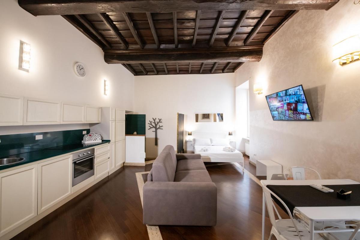 Magenta Collection Crociferi 2 - Housity