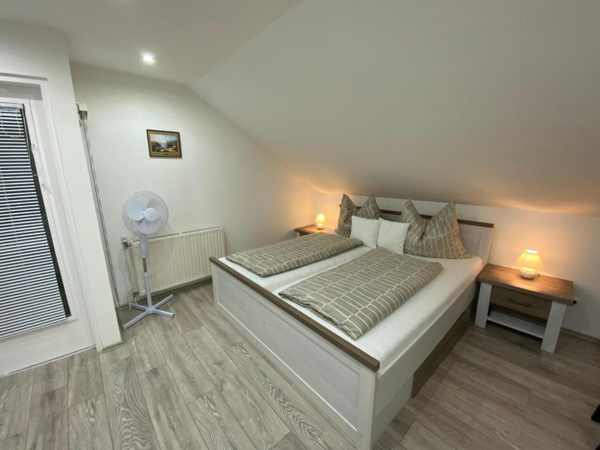 Ossiach Apartment 2 - Housity