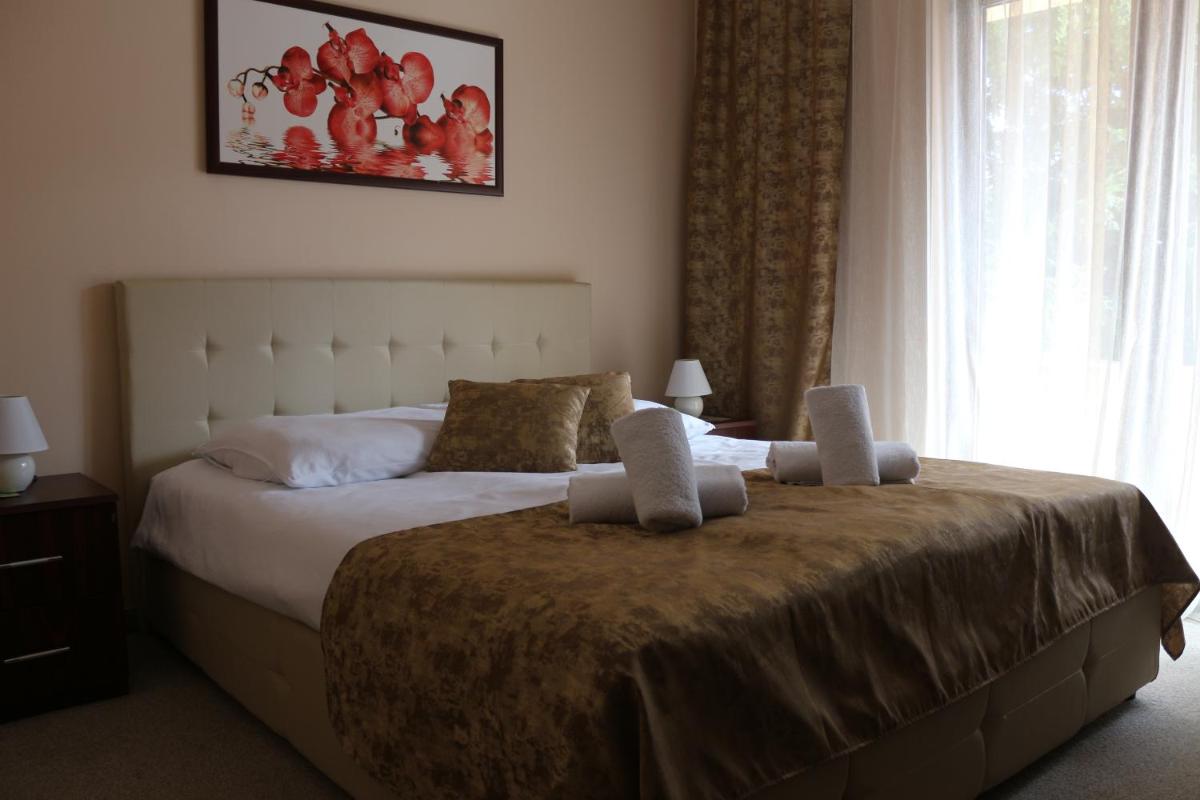 Garden House - Housity