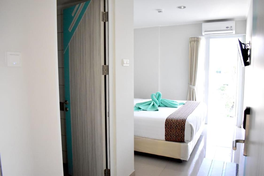 Aruuman Hotel Simpanglima Semarang - Housity